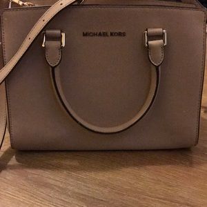 MK purse Selma Nude